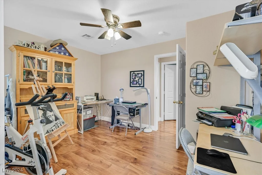 1951 Spring Lake, Henderson, NV 89002