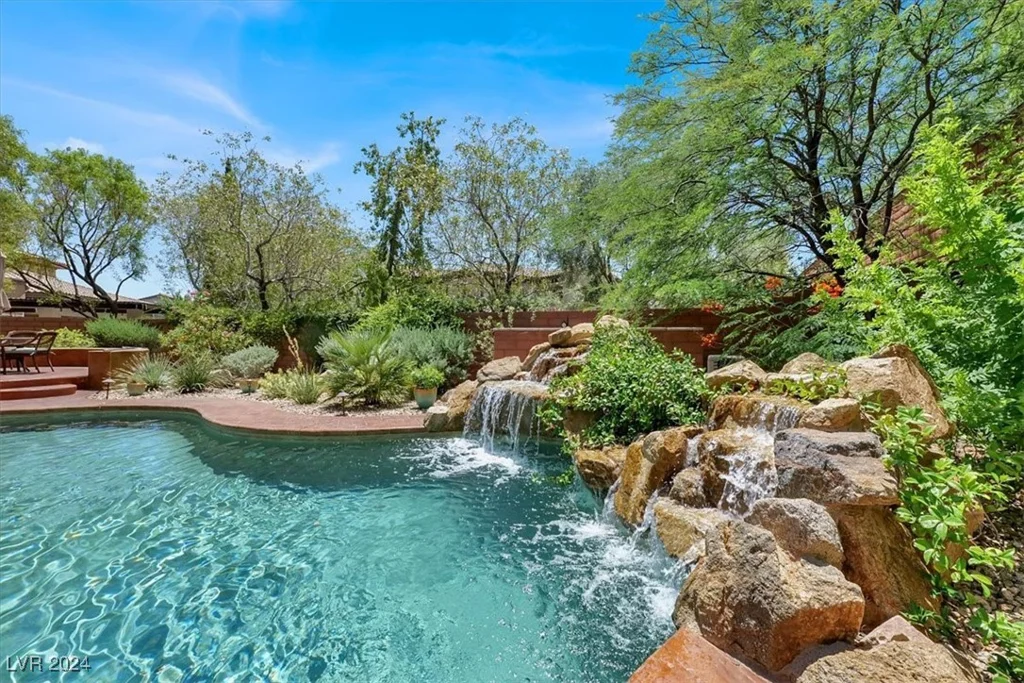 9943 Peak Lookout, Las Vegas, NV 89178