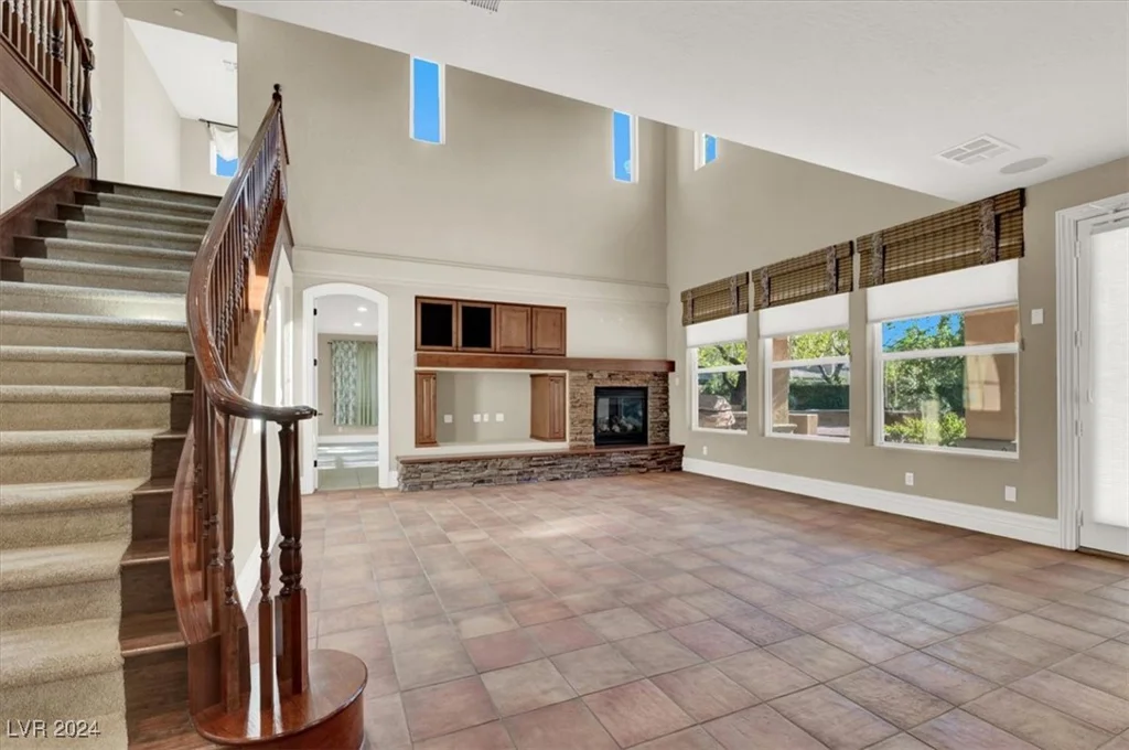 9943 Peak Lookout, Las Vegas, NV 89178