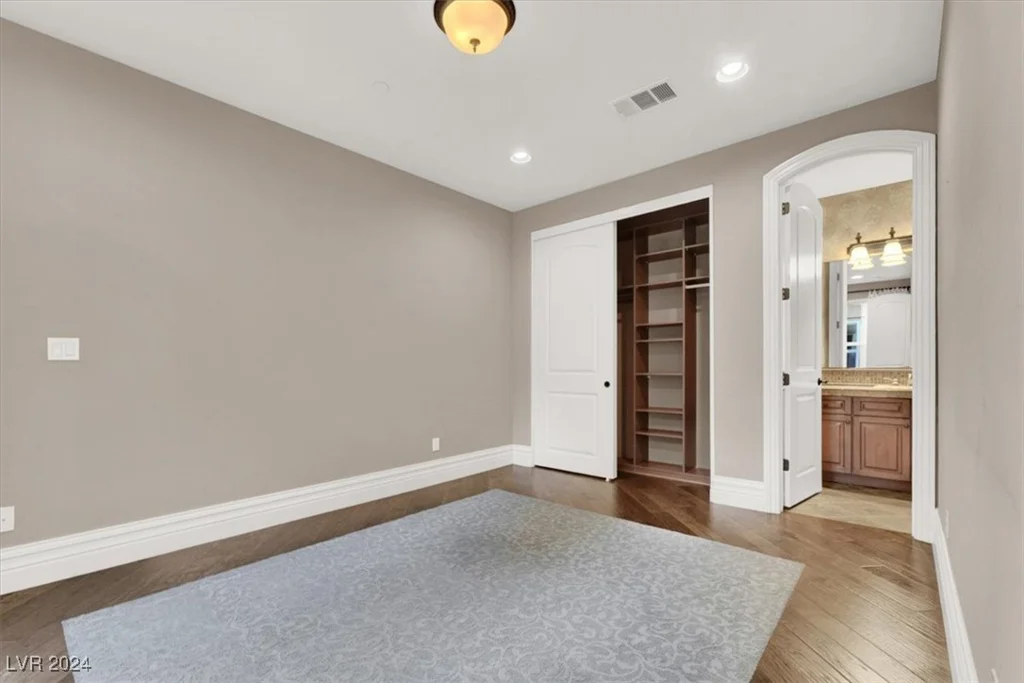 9943 Peak Lookout, Las Vegas, NV 89178