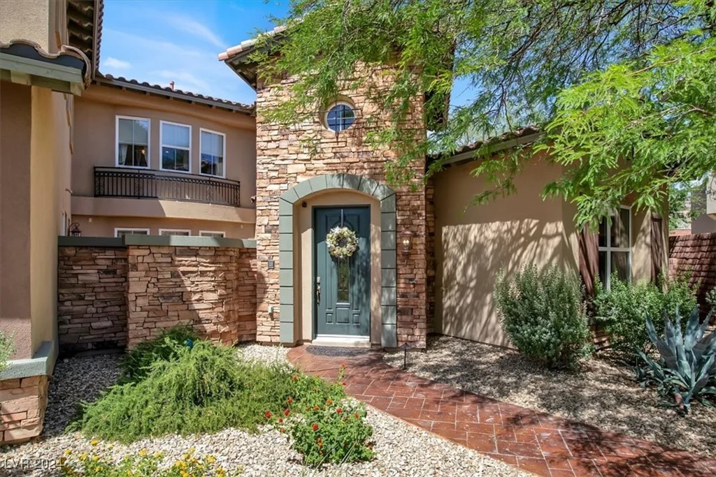 9943 Peak Lookout, Las Vegas, NV 89178