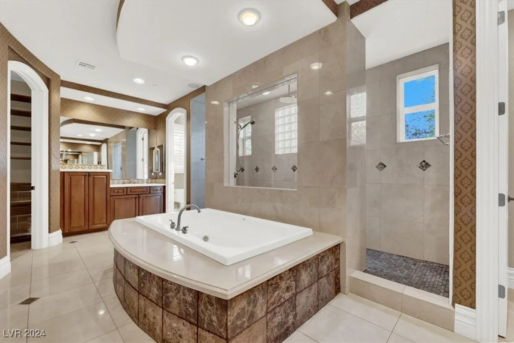 9943 Peak Lookout, Las Vegas, NV 89178