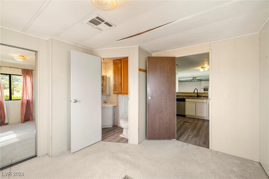 7800 Pioneer, Pahrump, NV 89061
