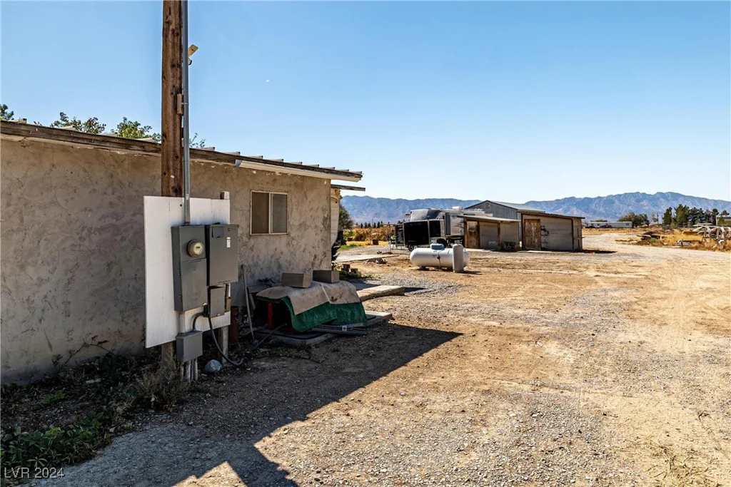 7800 Pioneer, Pahrump, NV 89061