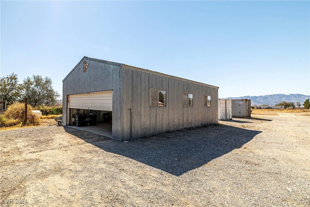 7800 Pioneer, Pahrump, NV 89061