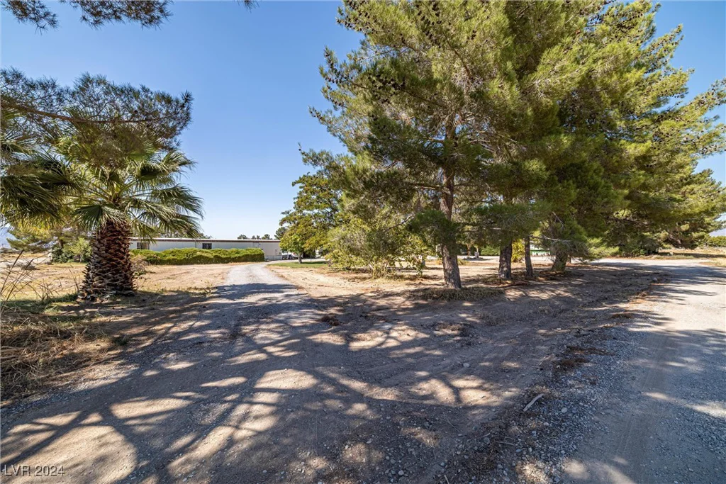 7800 Pioneer, Pahrump, NV 89061