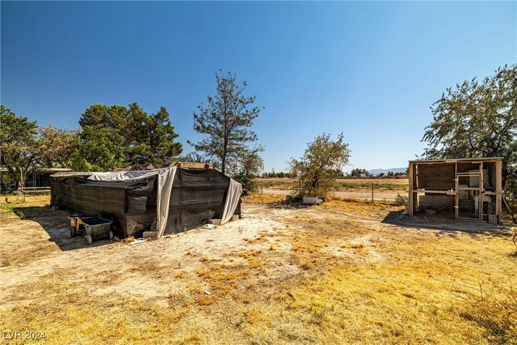 7800 Pioneer, Pahrump, NV 89061