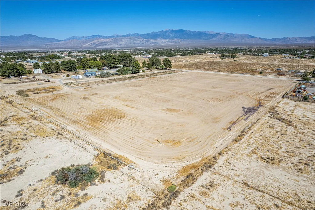 7800 Pioneer, Pahrump, NV 89061