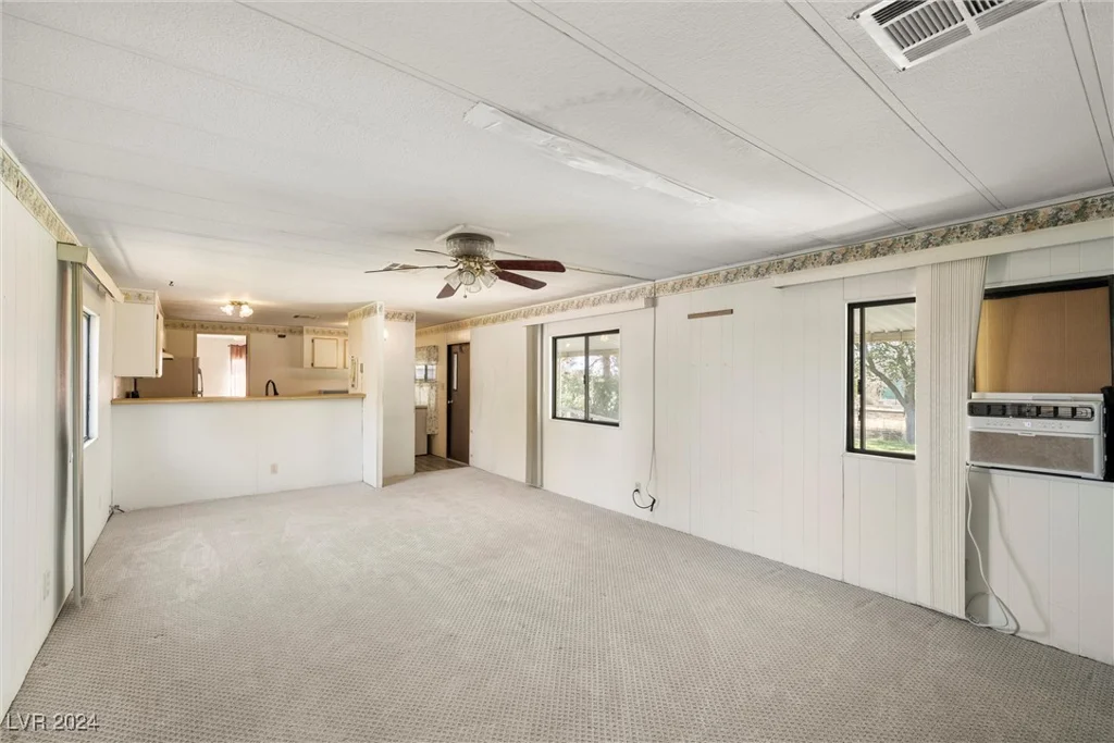 7800 Pioneer, Pahrump, NV 89061