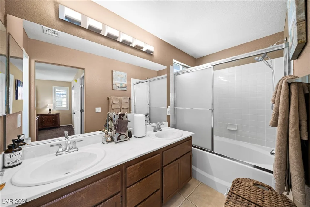 1146 Shades End, North Las Vegas, NV 89081