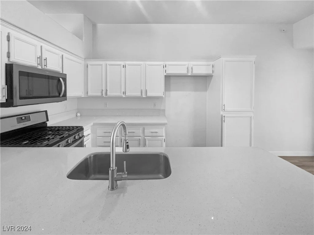1195 Sunfire, Henderson, NV 89014