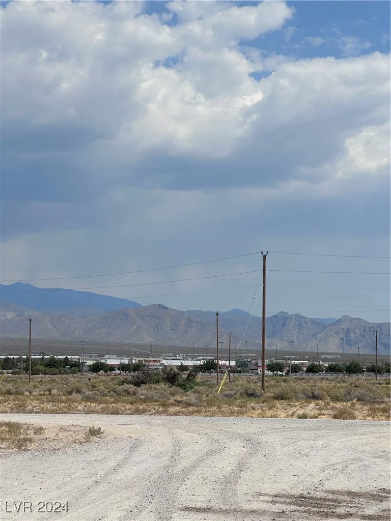6801 San Blas, Pahrump, NV 89060