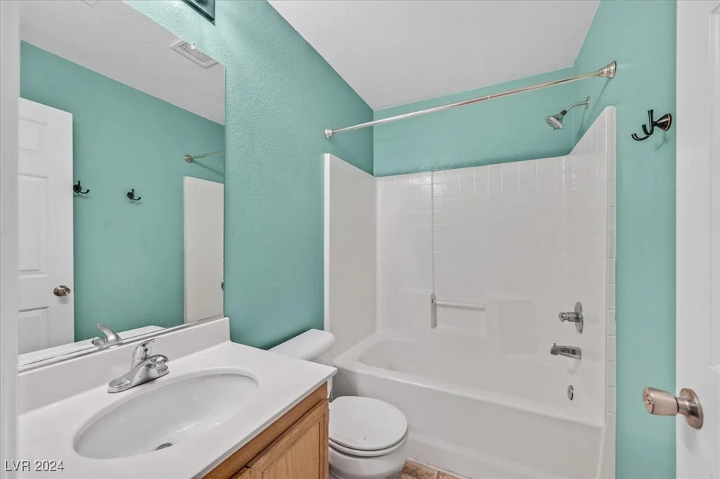 8524 Bighorn River, Las Vegas, NV 89131