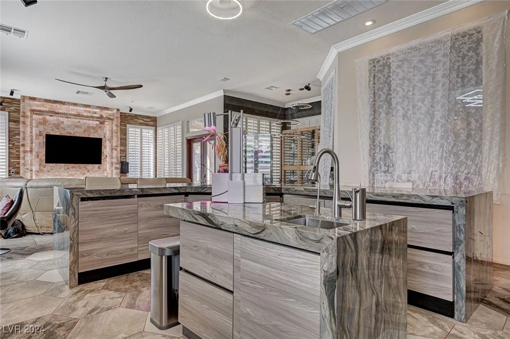 2945 Monte Cristo, Las Vegas, NV 89117