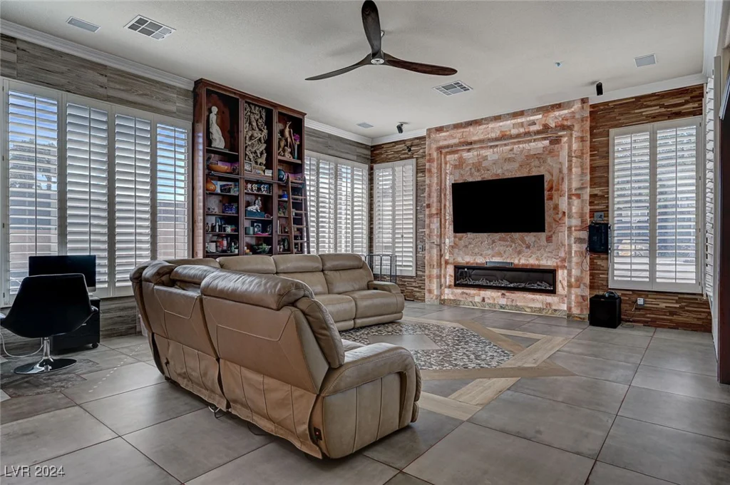 2945 Monte Cristo, Las Vegas, NV 89117