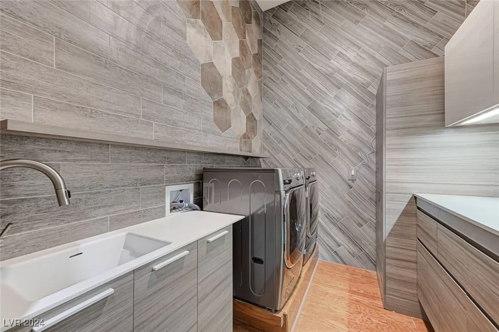 2945 Monte Cristo, Las Vegas, NV 89117