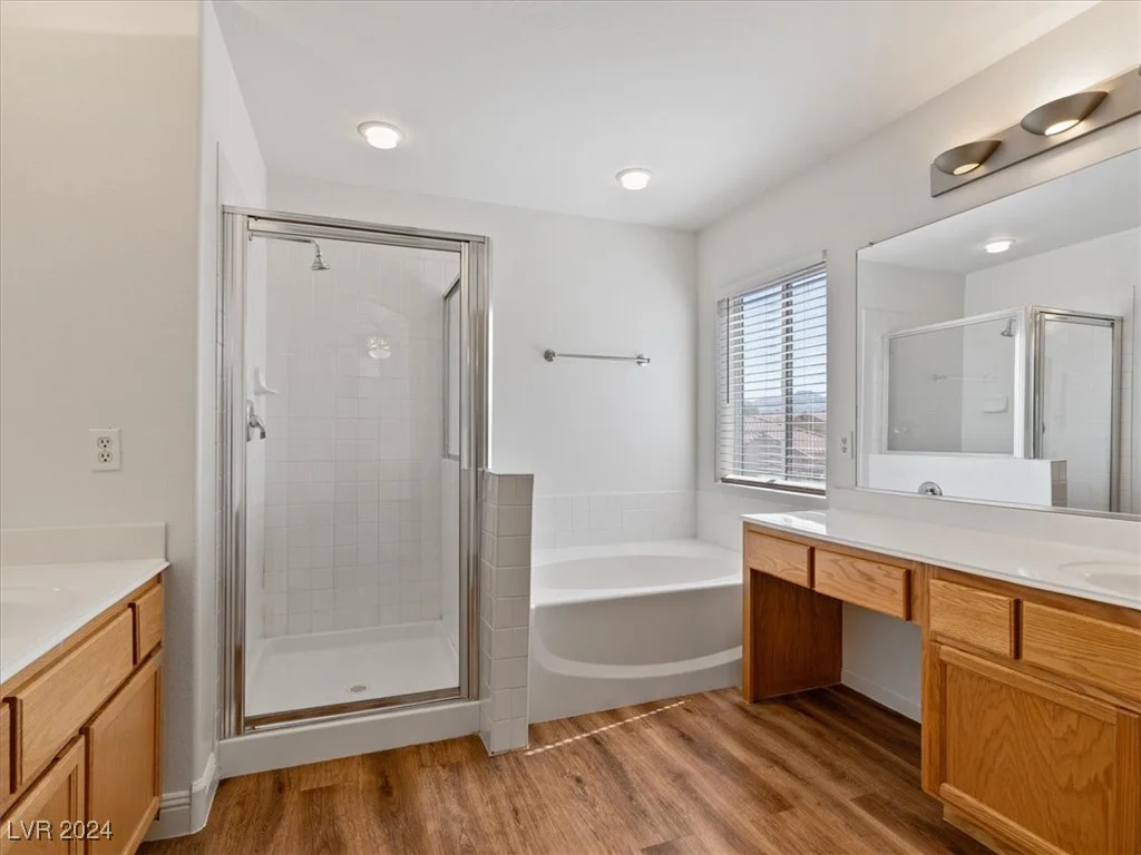 927 Sterling Thorn, Las Vegas, NV 89183