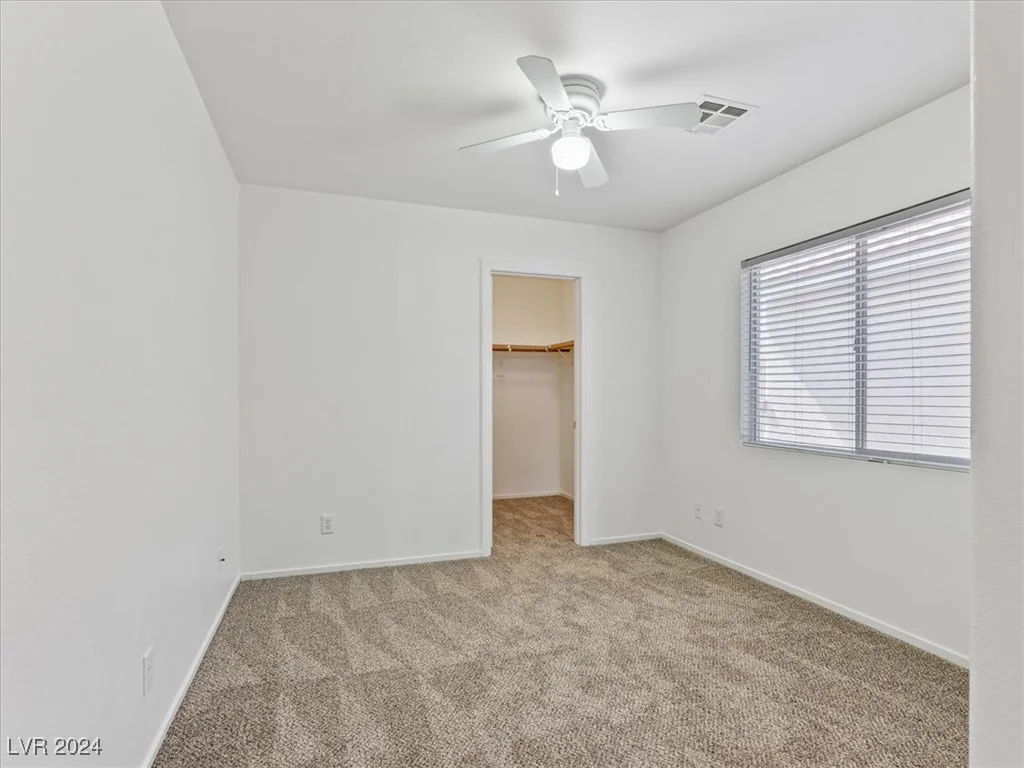 927 Sterling Thorn, Las Vegas, NV 89183