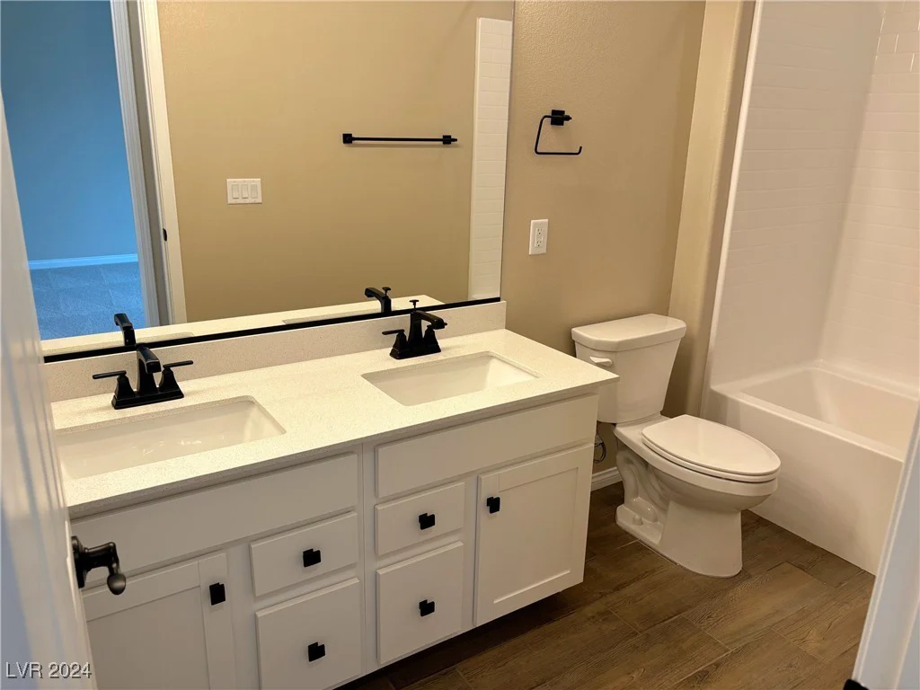 3221 Codnor Park, North Las Vegas, NV 89081