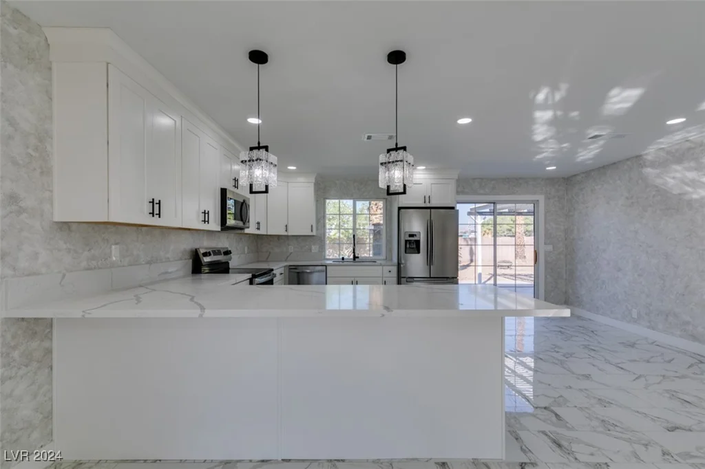 4490 Warm Springs, Las Vegas, NV 89118