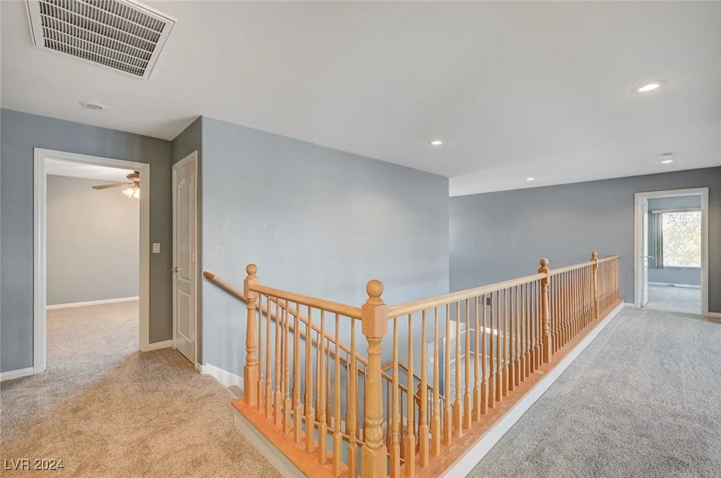 5889 Shining Moon, Las Vegas, NV 89131