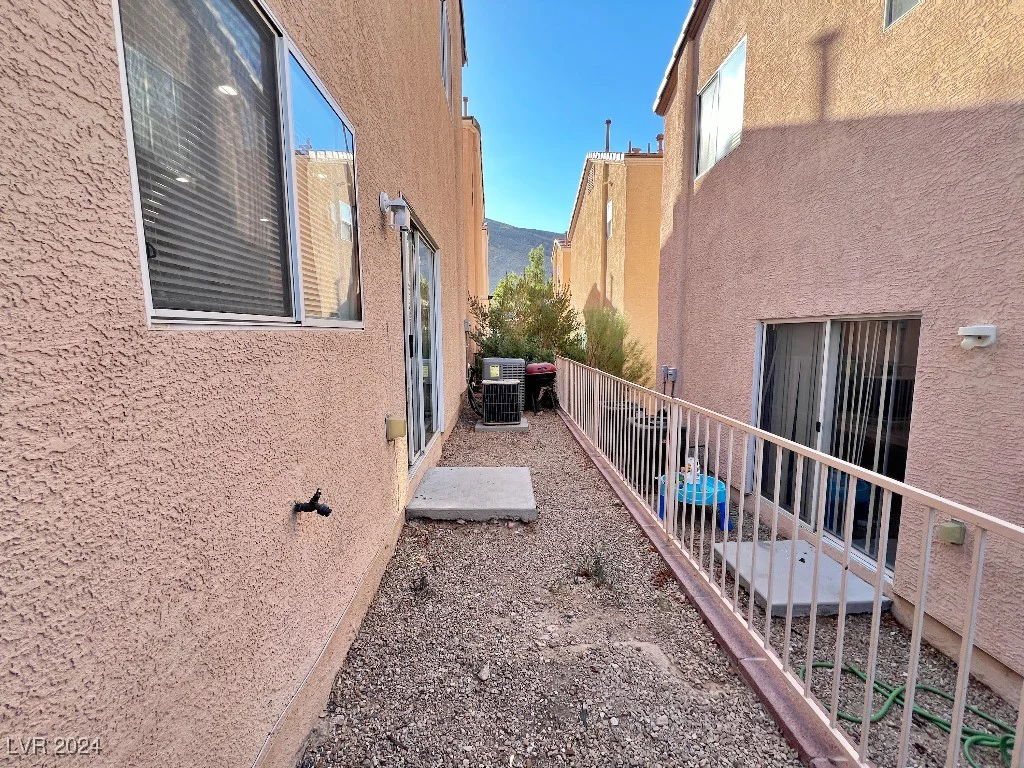 10512 Sun Palace, Las Vegas, NV 89129
