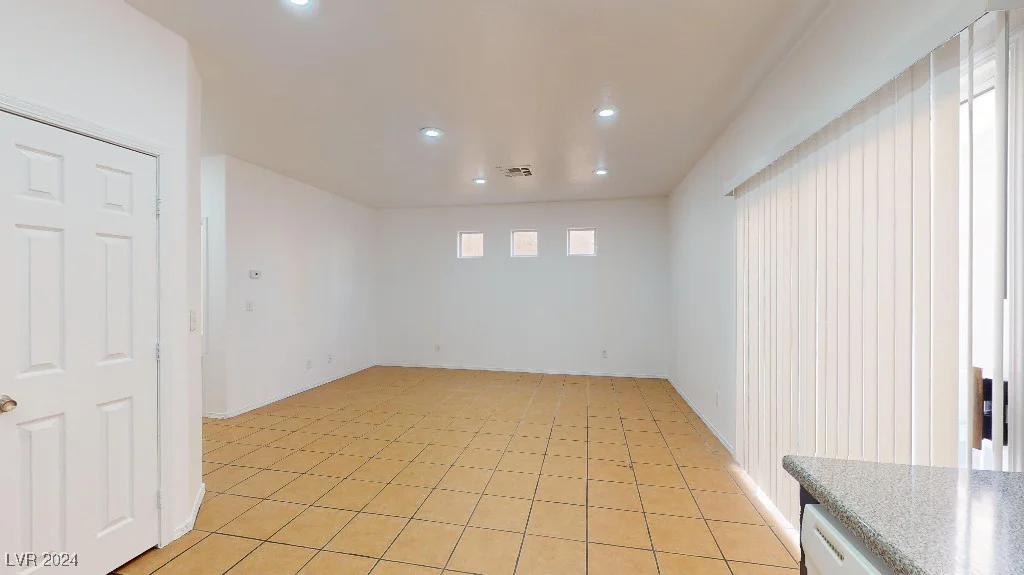 10512 Sun Palace, Las Vegas, NV 89129