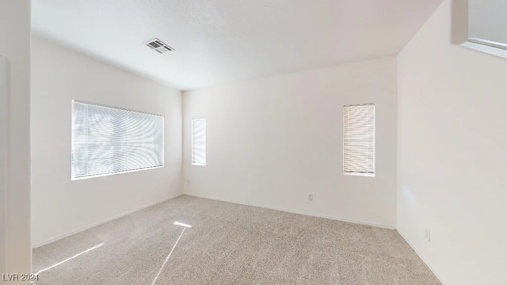 10512 Sun Palace, Las Vegas, NV 89129