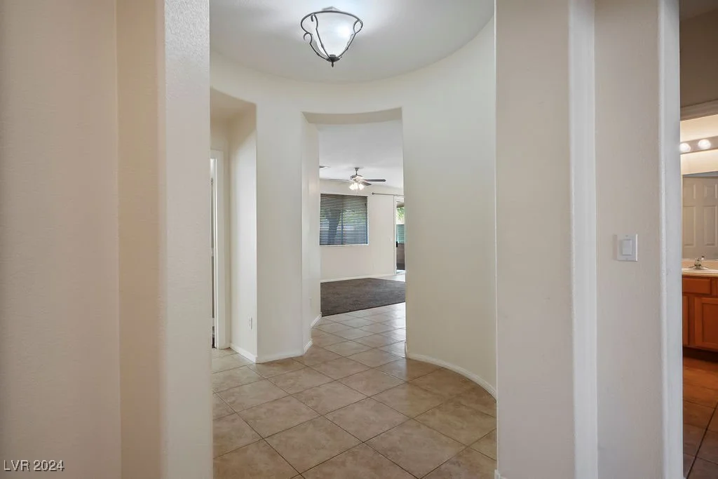 7902 Sagebrush Bend, Las Vegas, NV 89113