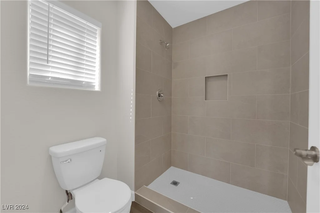 2600 Youngdale, Las Vegas, NV 89134