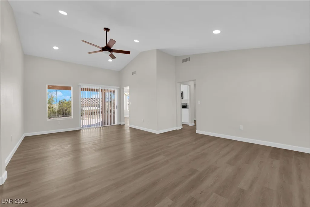 2600 Youngdale, Las Vegas, NV 89134