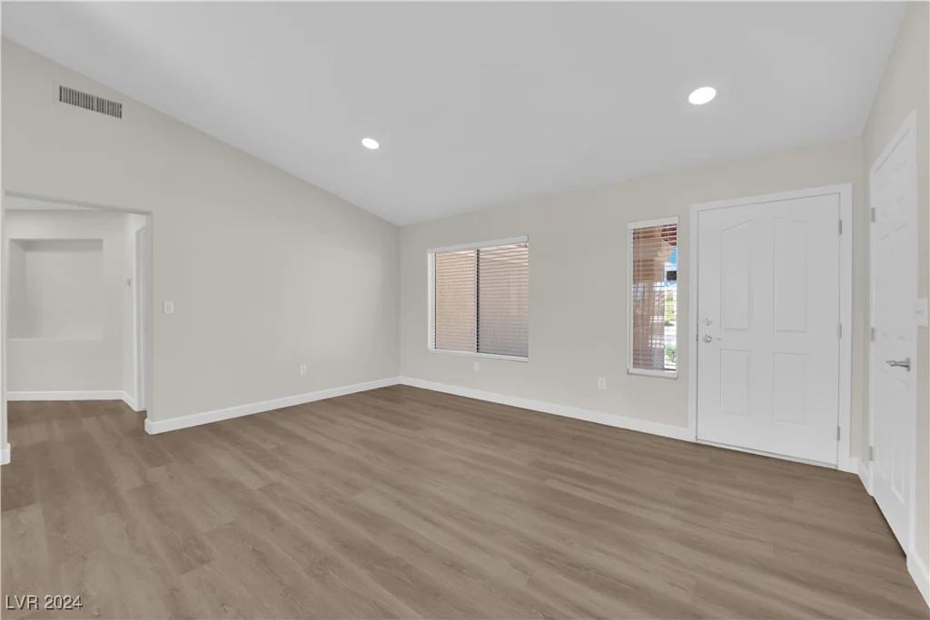 2600 Youngdale, Las Vegas, NV 89134