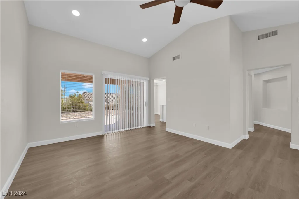 2600 Youngdale, Las Vegas, NV 89134