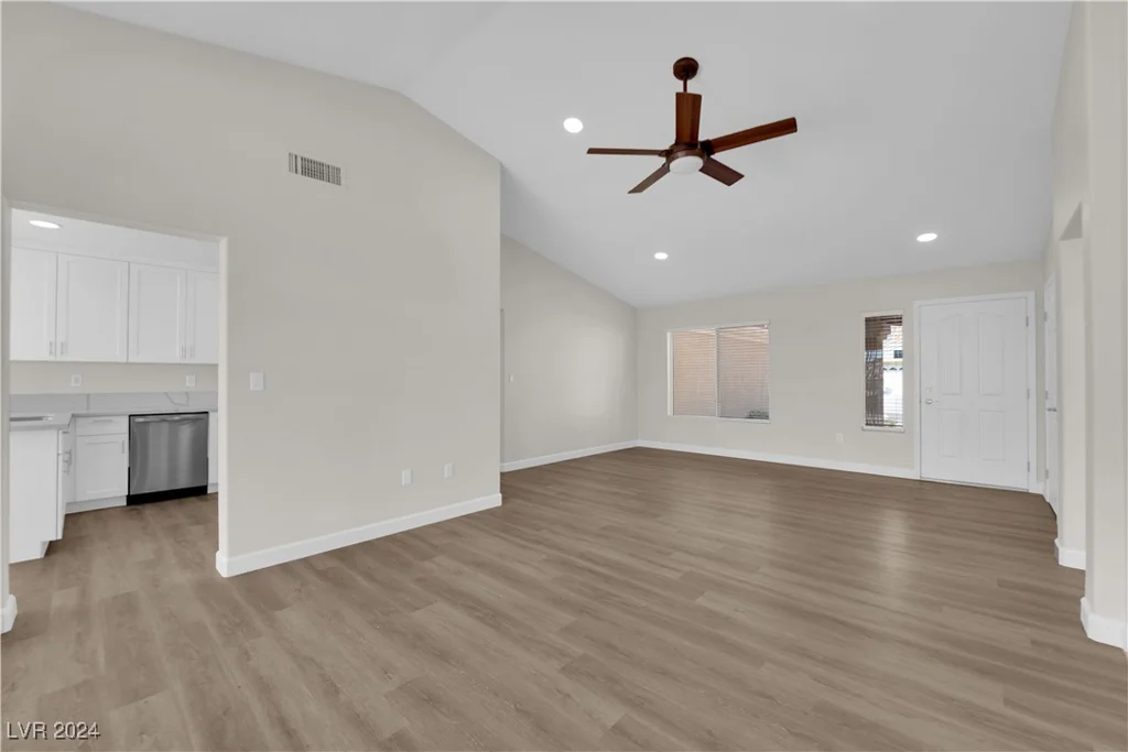 2600 Youngdale, Las Vegas, NV 89134