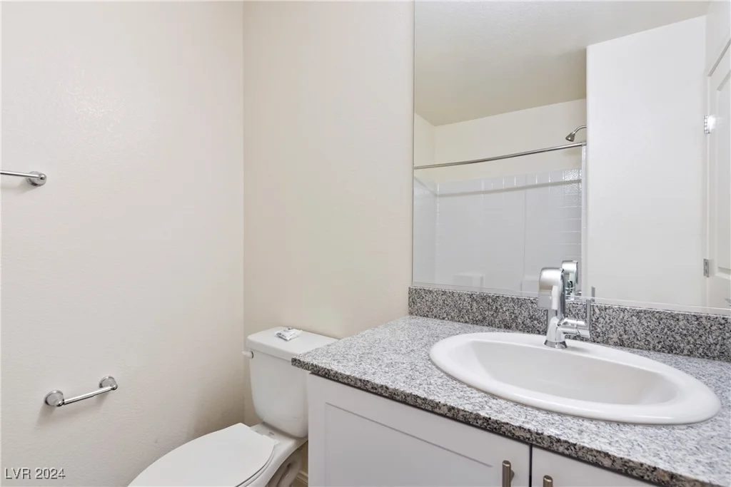 6816 Alpine White, North Las Vegas, NV 89086