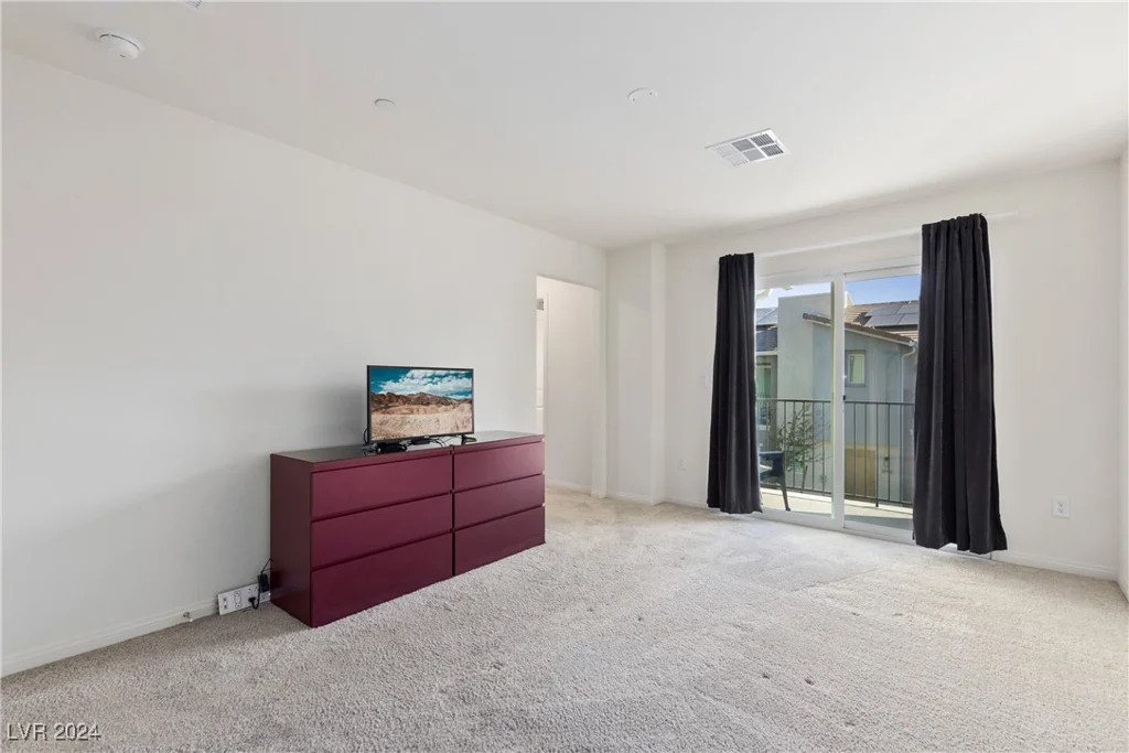 6816 Alpine White, North Las Vegas, NV 89086