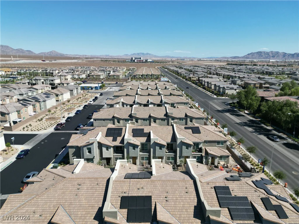 6816 Alpine White, North Las Vegas, NV 89086