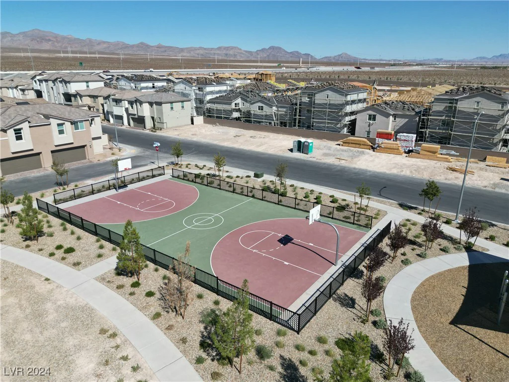 6816 Alpine White, North Las Vegas, NV 89086