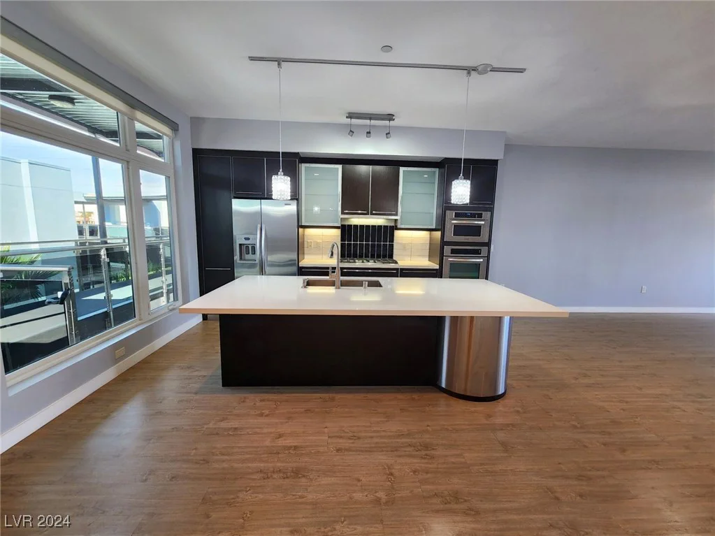 8925 Flamingo, Las Vegas, NV 89147