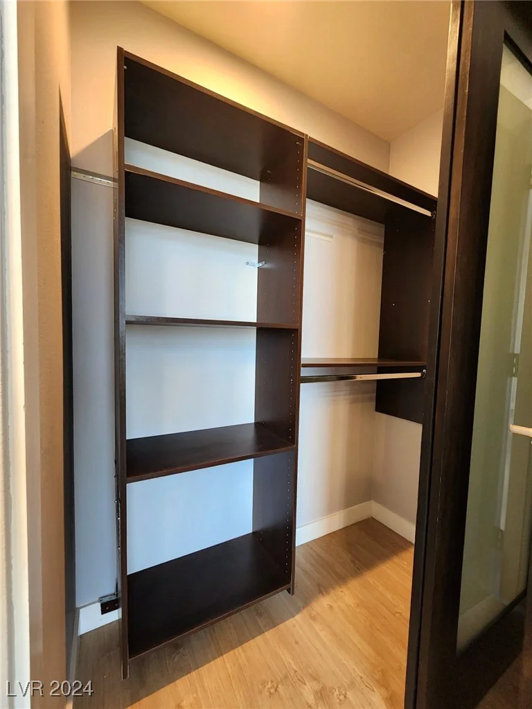 8925 Flamingo, Las Vegas, NV 89147