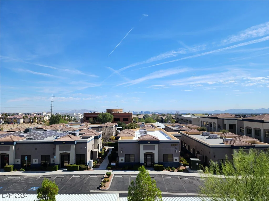 8925 Flamingo, Las Vegas, NV 89147