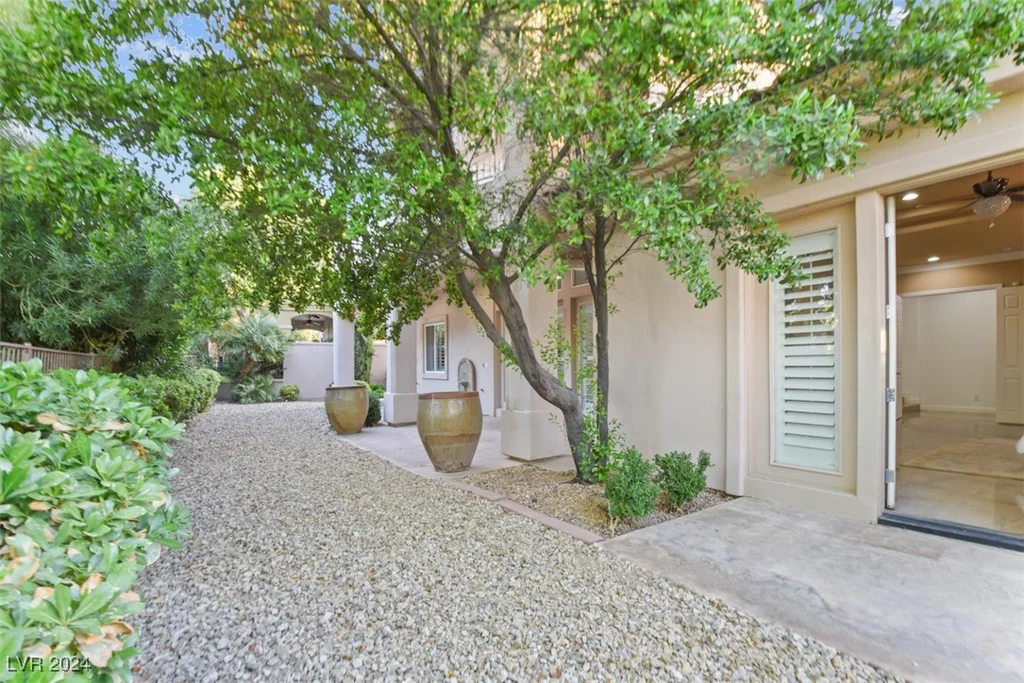 23 Caminito Amore, Henderson, NV 89011