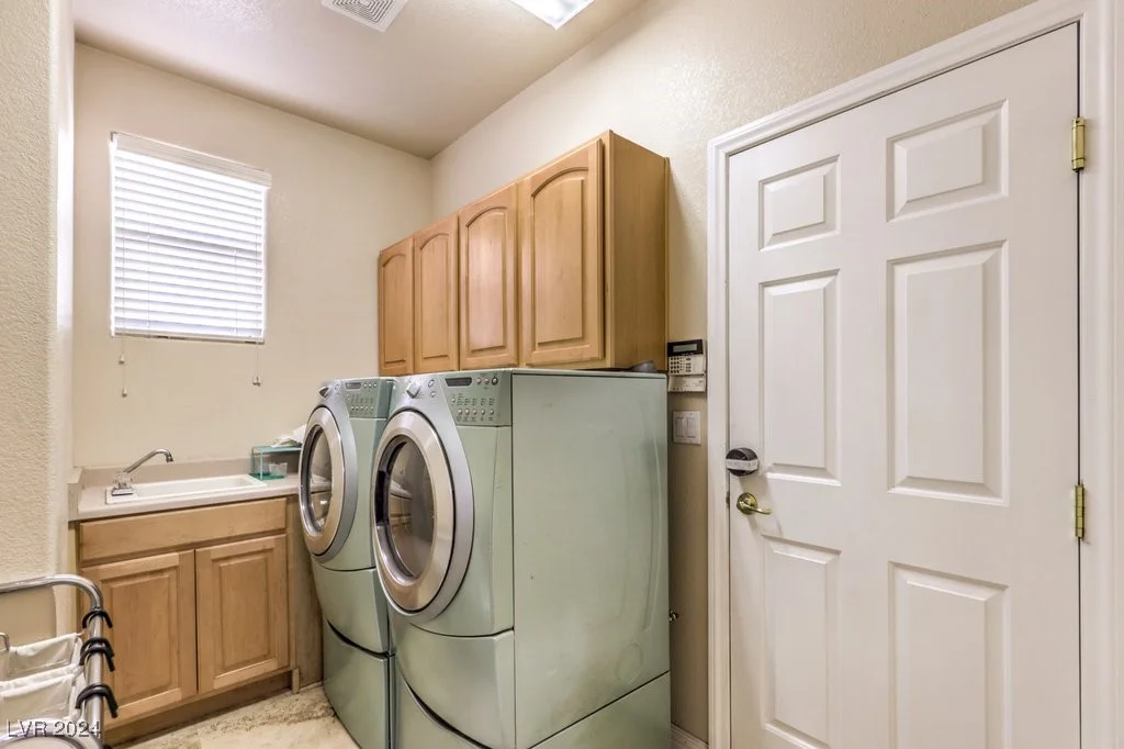 10909 Bramante, Las Vegas, NV 89141