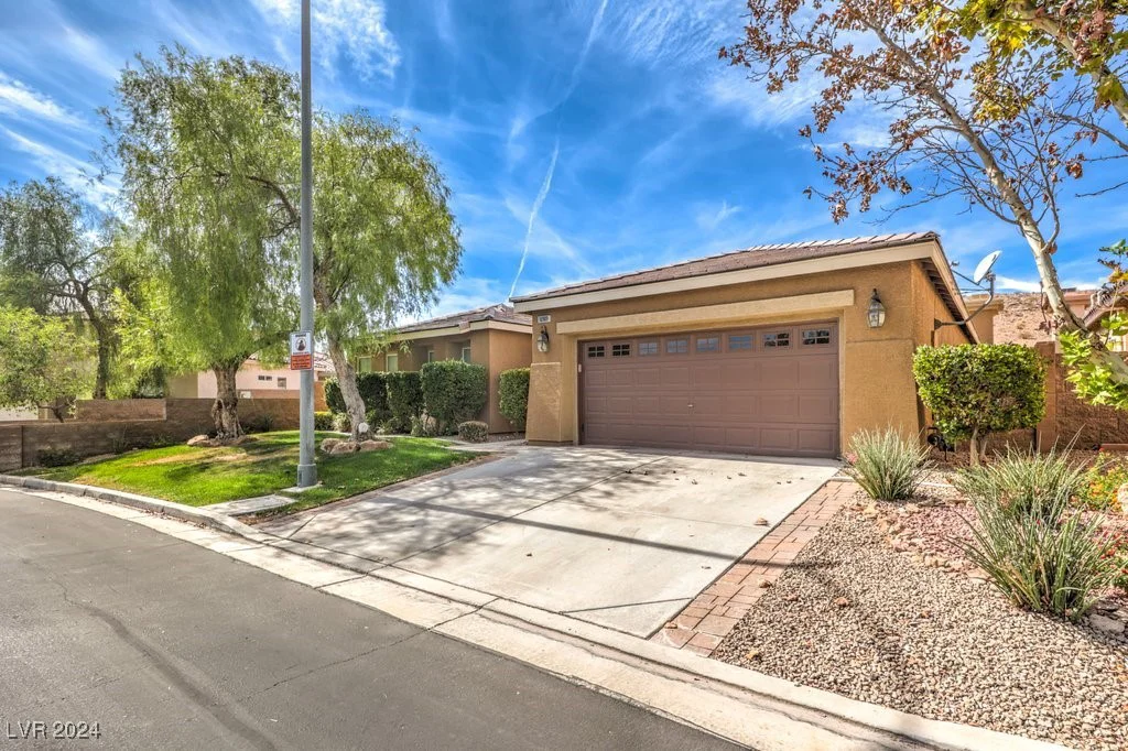 10909 Bramante, Las Vegas, NV 89141