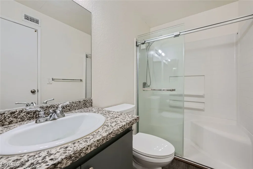 5260 Mission Monterey, Las Vegas, NV 89107