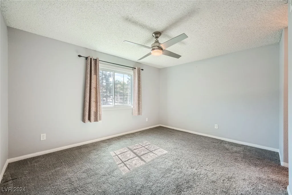 5260 Mission Monterey, Las Vegas, NV 89107
