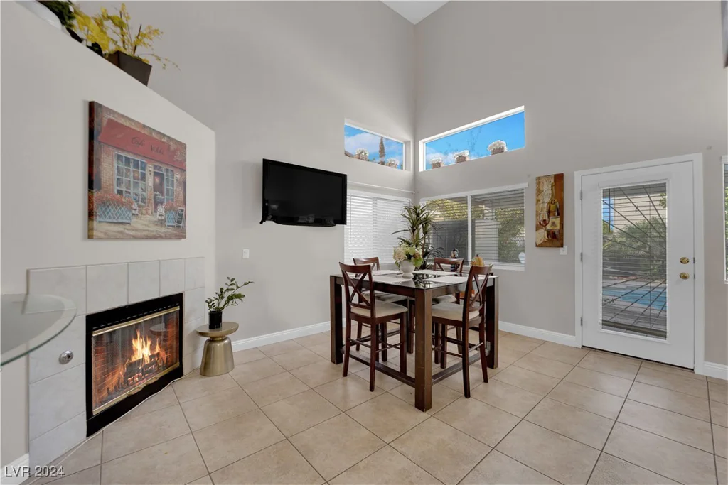 2098 Merano, Las Vegas, NV 89123