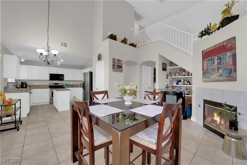 2098 Merano, Las Vegas, NV 89123