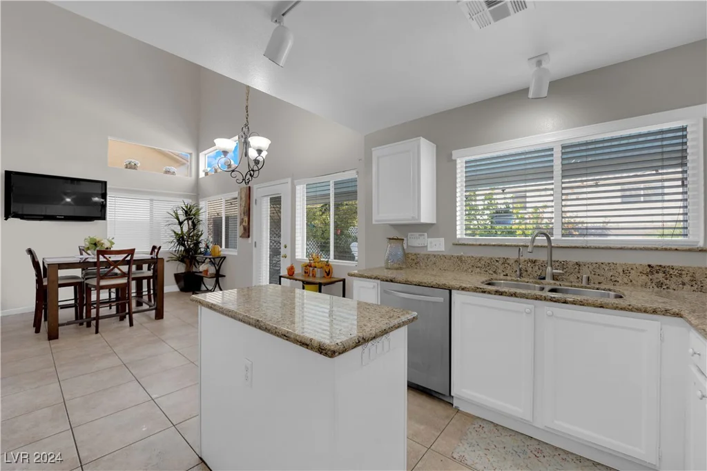 2098 Merano, Las Vegas, NV 89123