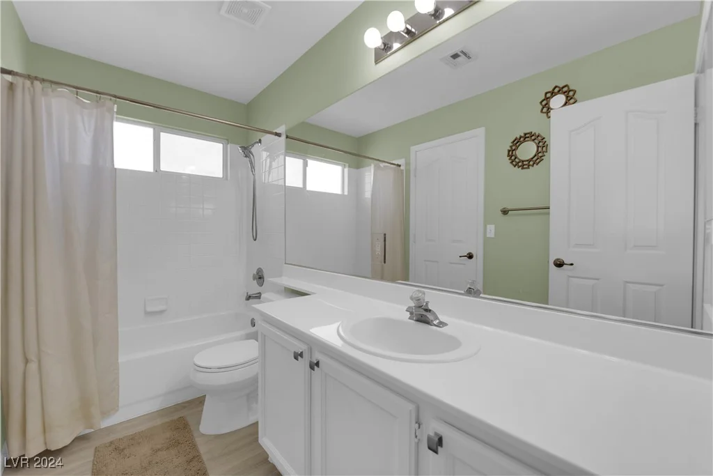 2098 Merano, Las Vegas, NV 89123